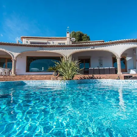 Villa Gaviota By Abahana *